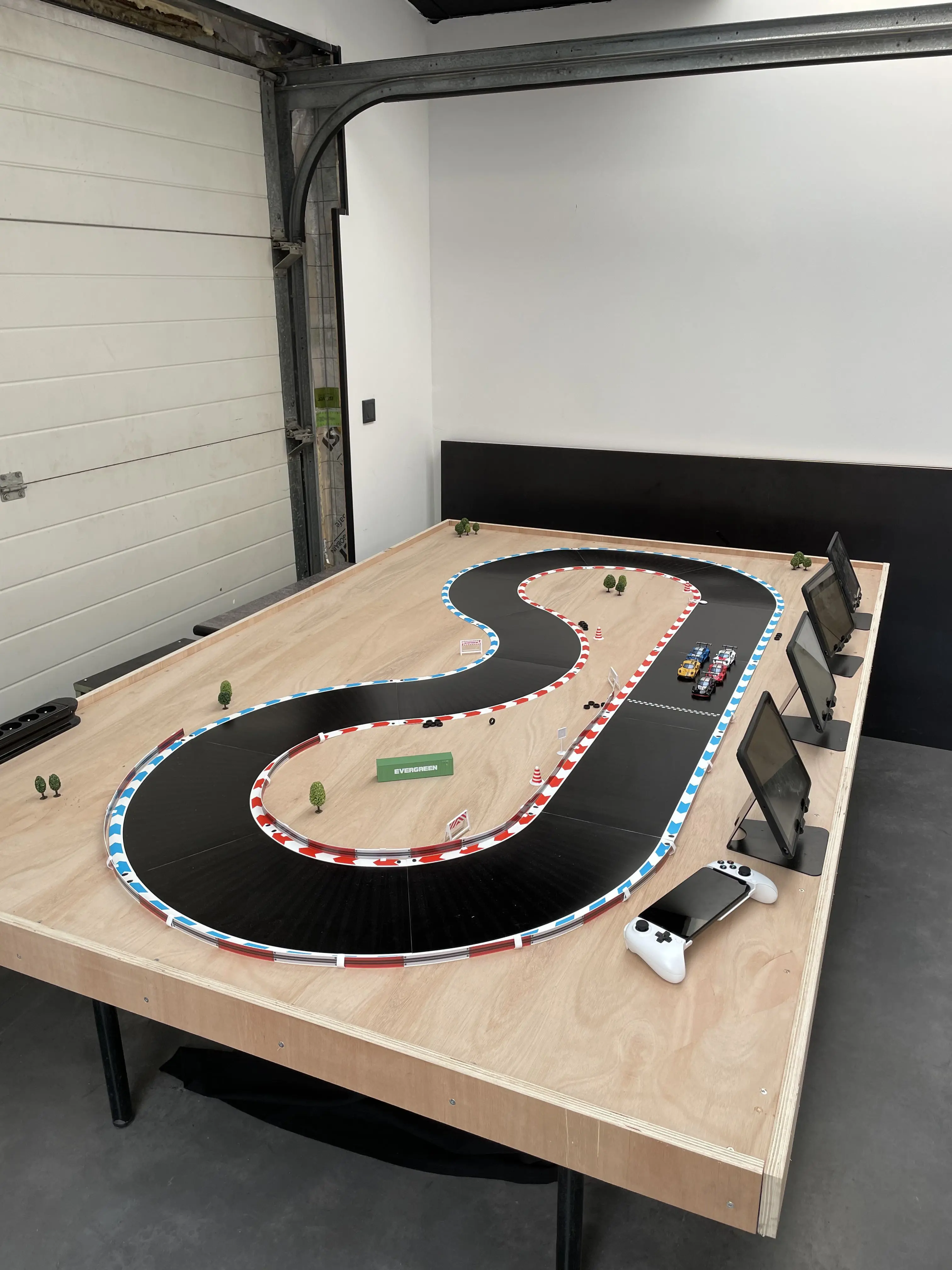 Race arena
